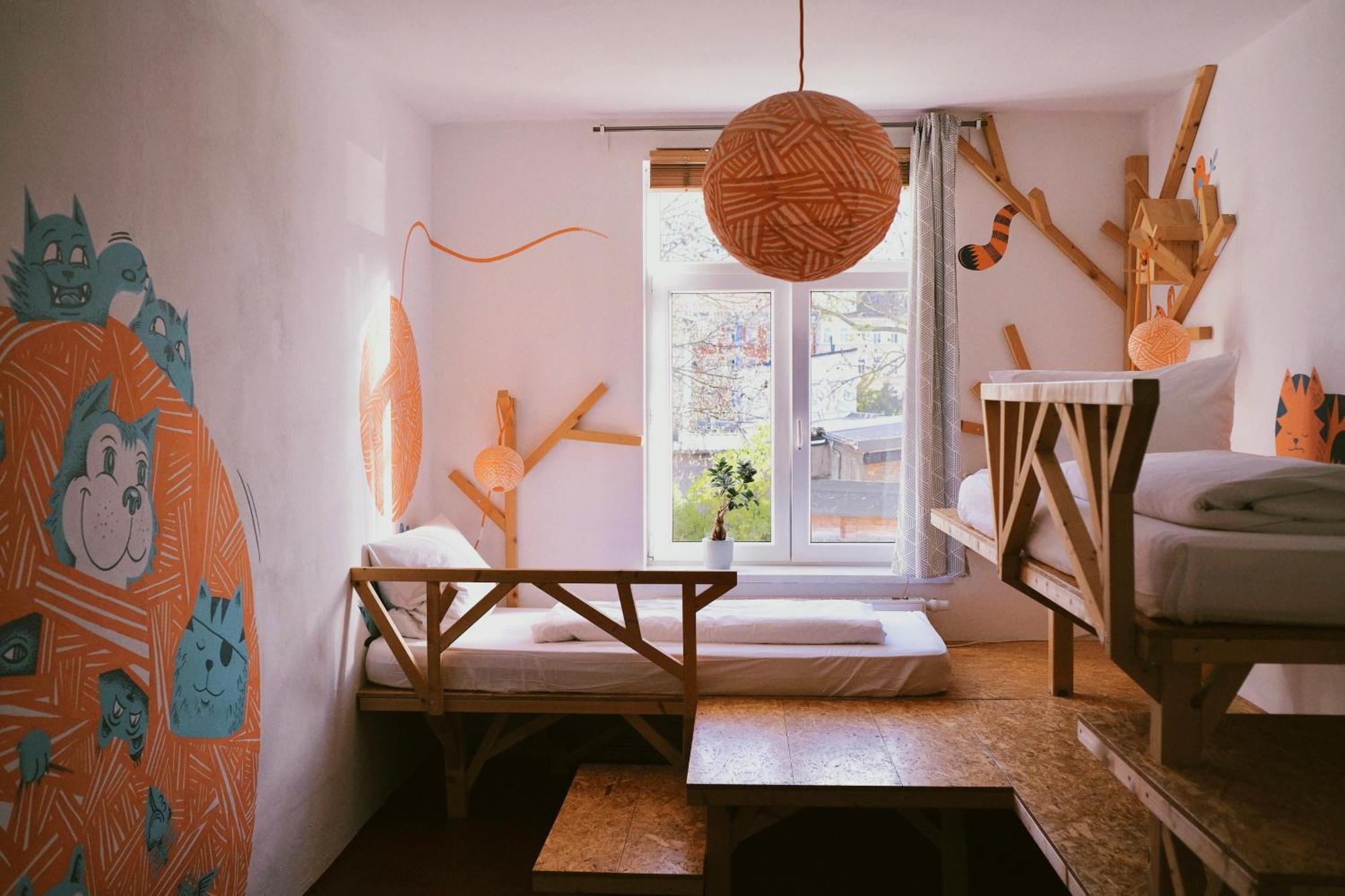Hostel & Garten Eden لبسيا المظهر الخارجي الصورة