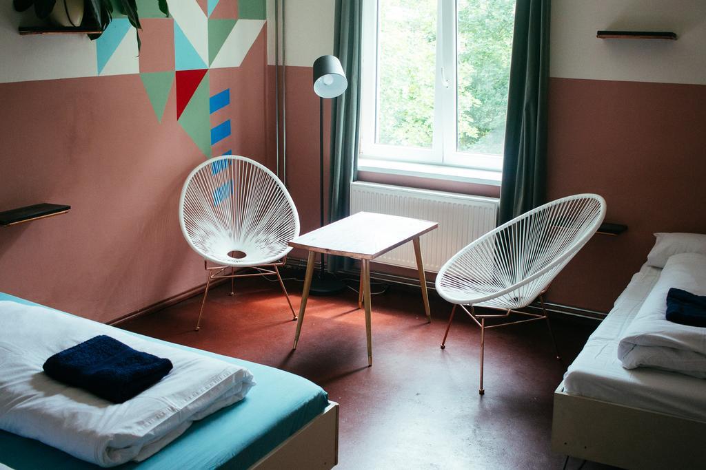 Hostel & Garten Eden لبسيا المظهر الخارجي الصورة