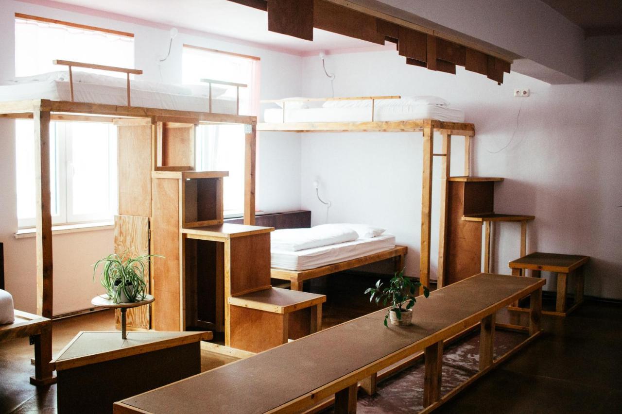 Hostel & Garten Eden لبسيا المظهر الخارجي الصورة